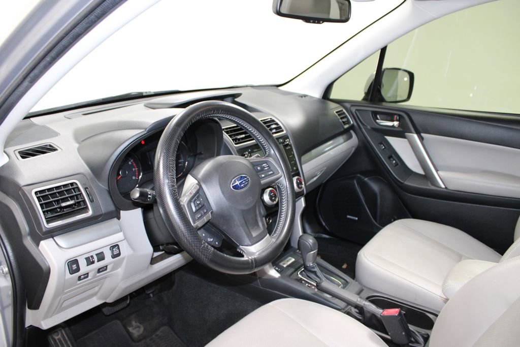 Used 2016 Subaru Forester 2.5i Touring w/ Eyesight & Navigation System AWD/4WD image 22
