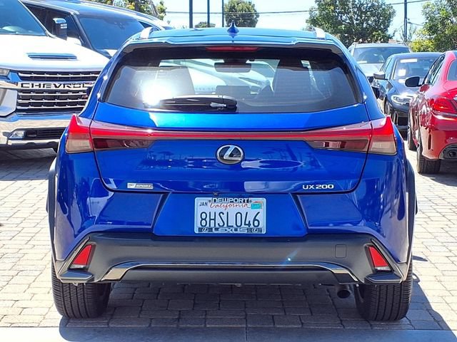 Used 2019 Lexus UX 200 F Sport w/ F Sport Premium Package FWD image 4