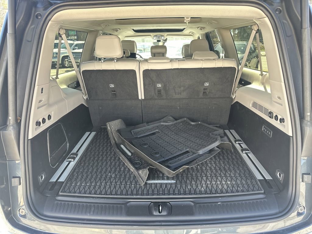 Used 2024 Jeep Wagoneer L Series III w/ Premium Group I image 19