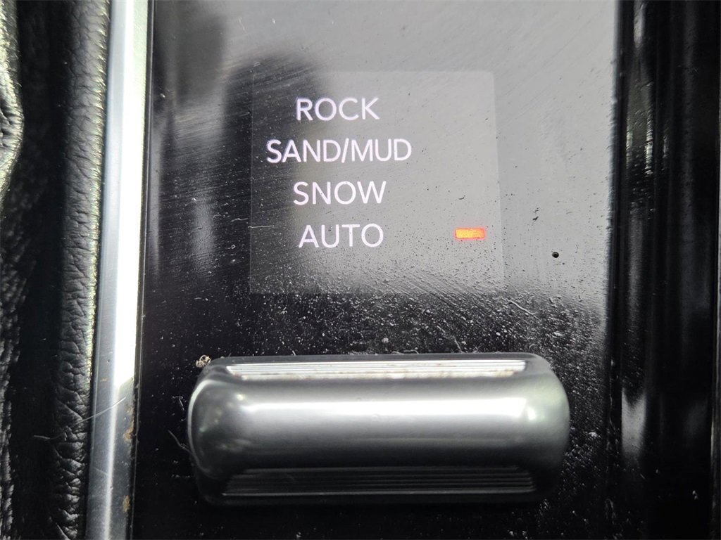 Used 2022 Jeep Compass Trailhawk image 5