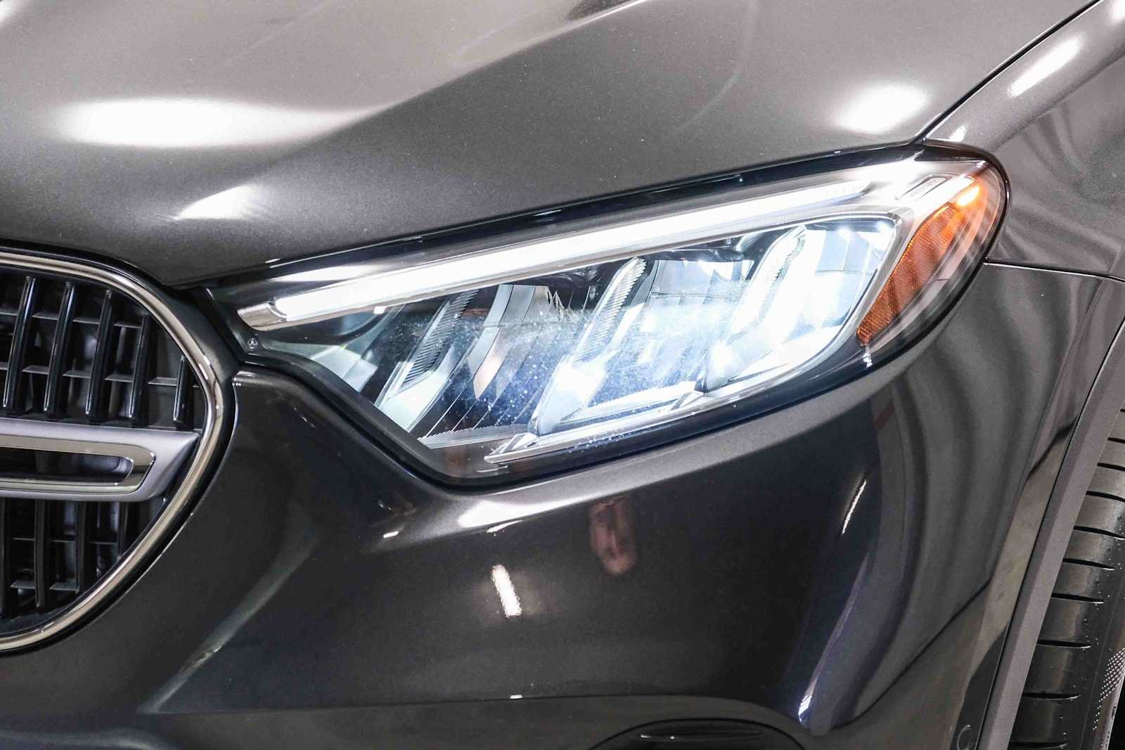 Certified 2026 Mercedes-Benz GLC 300 image 12