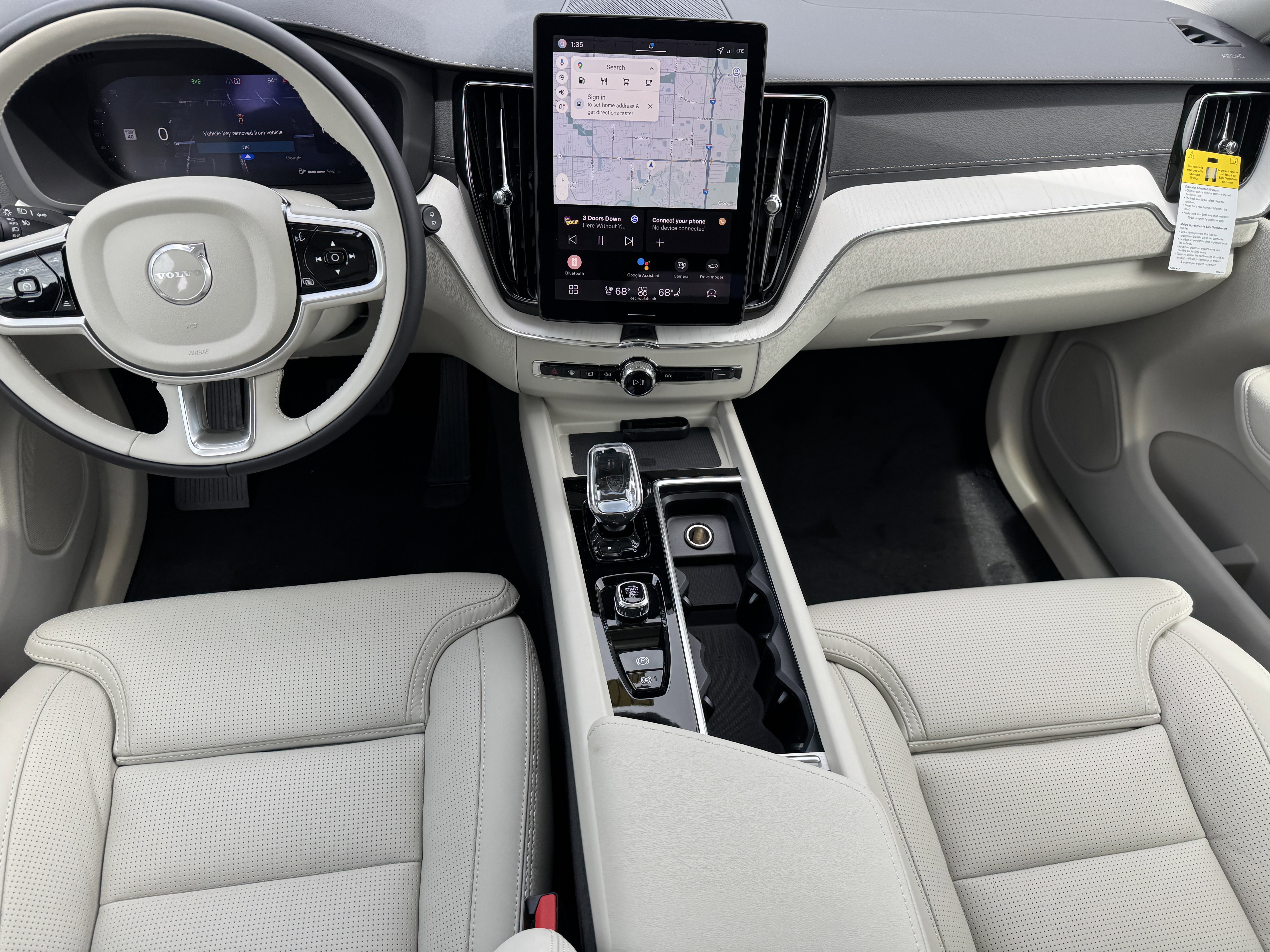 New 2026 Volvo XC60 B5 Ultra w/ Climate Package image 15