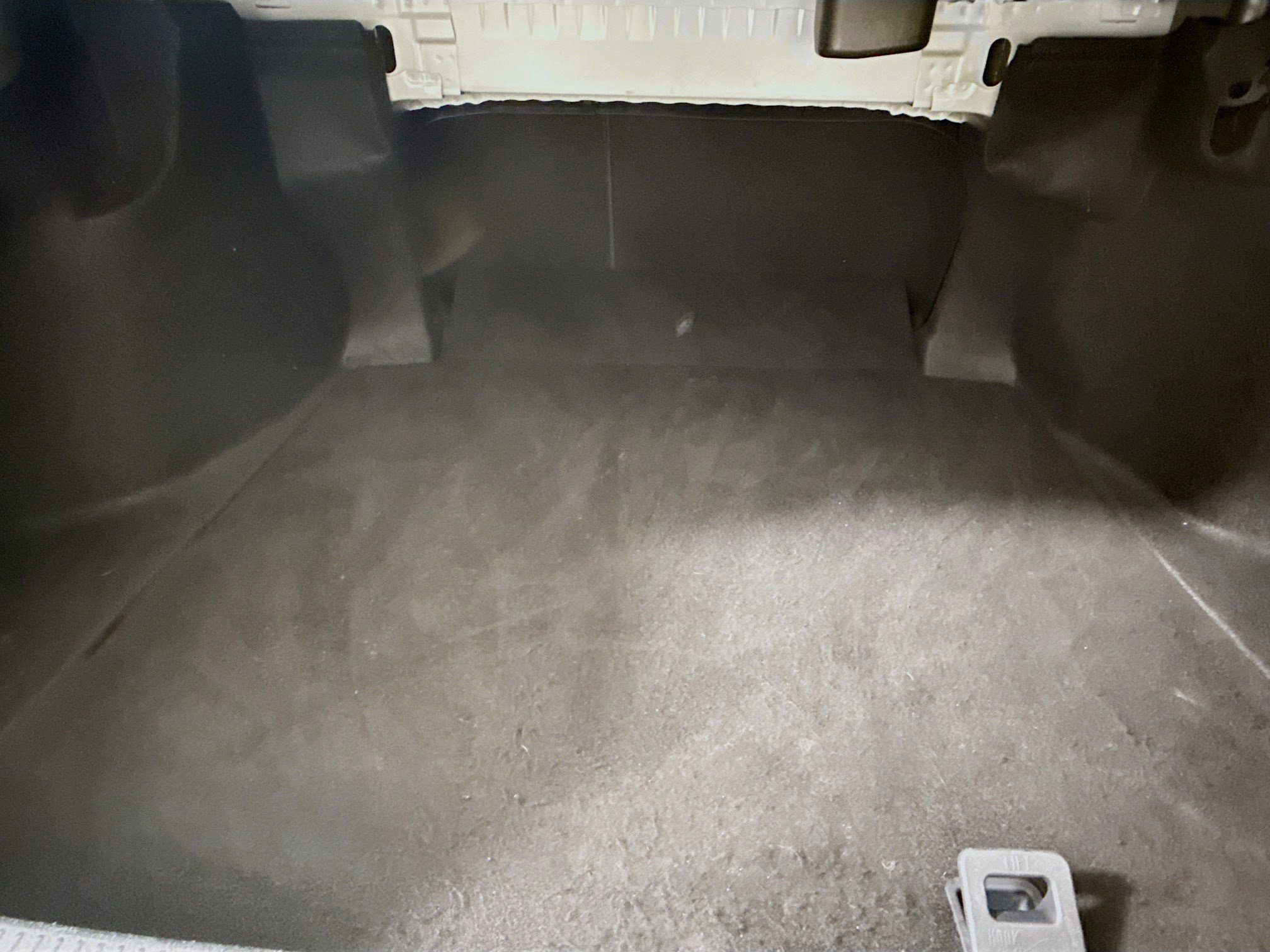 Used 2022 Toyota Camry LE image 34