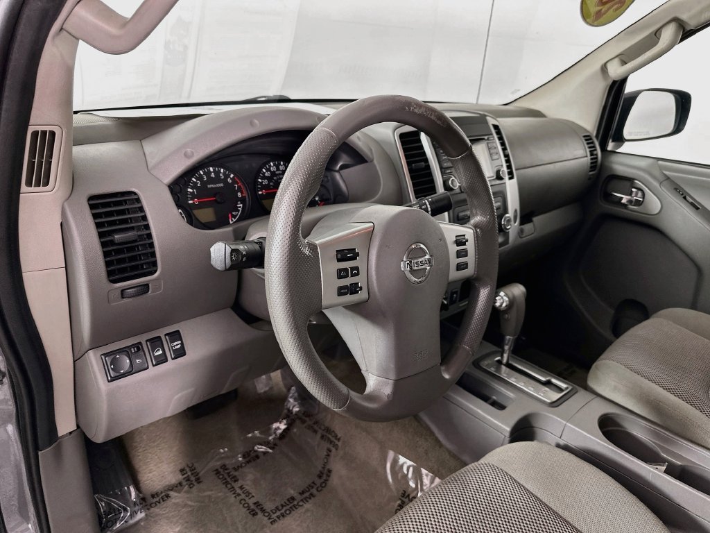 Used 2017 Nissan Frontier SV AWD/4WD image 14