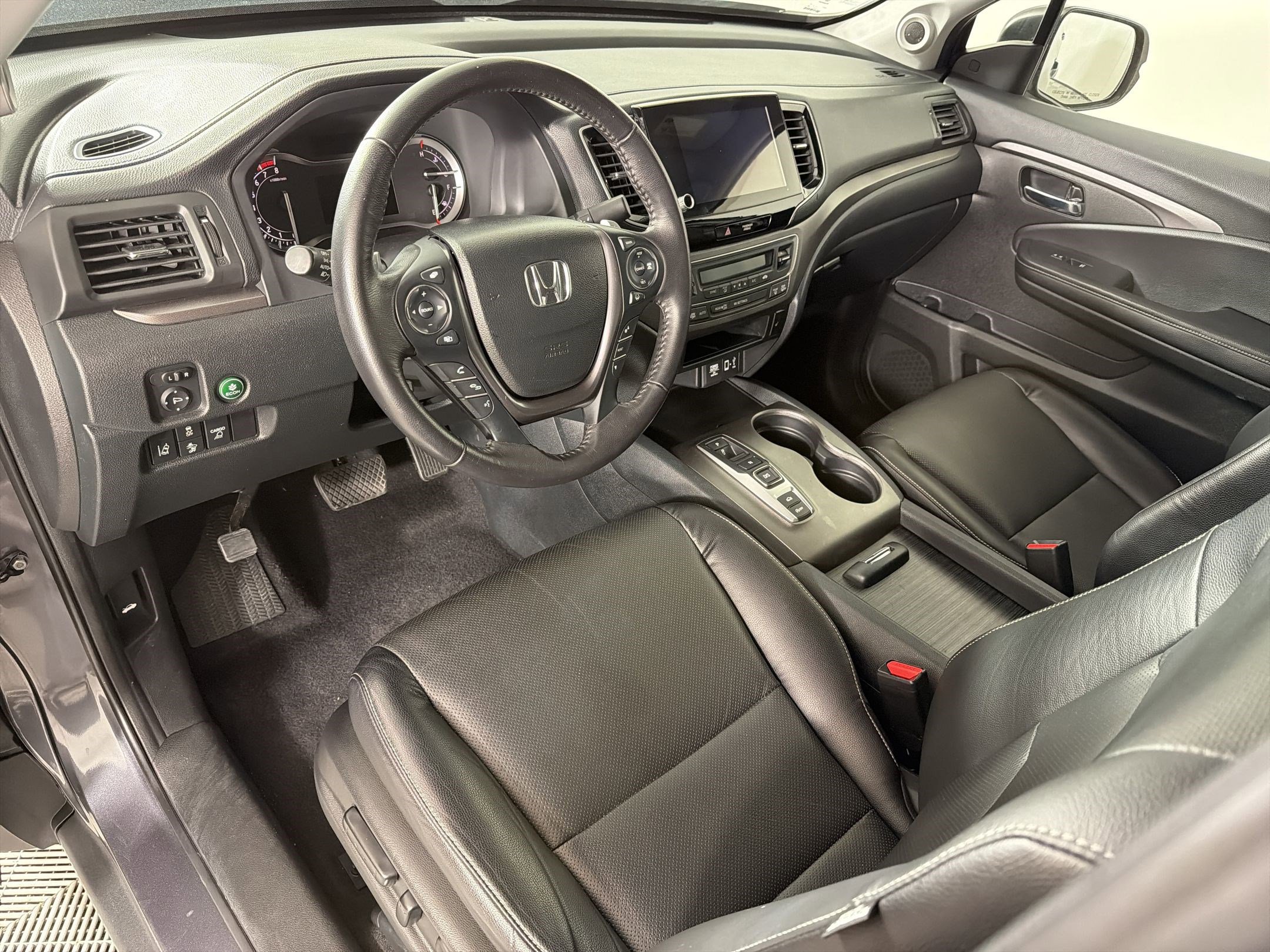 Certified 2023 Honda Ridgeline RTL image 4