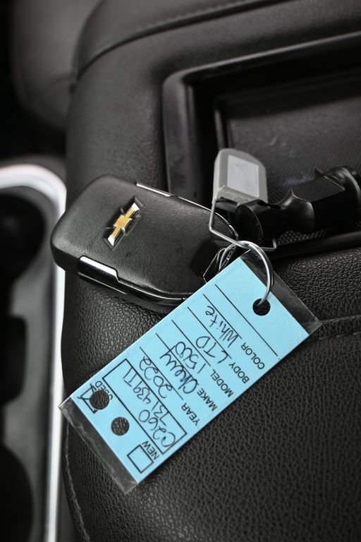 Used 2022 Chevrolet Silverado 1500 LTZ w/ Technology Package RWD image 34
