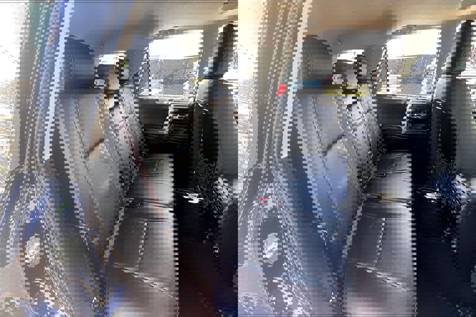 Used 2023 Toyota 4Runner Limited image 32