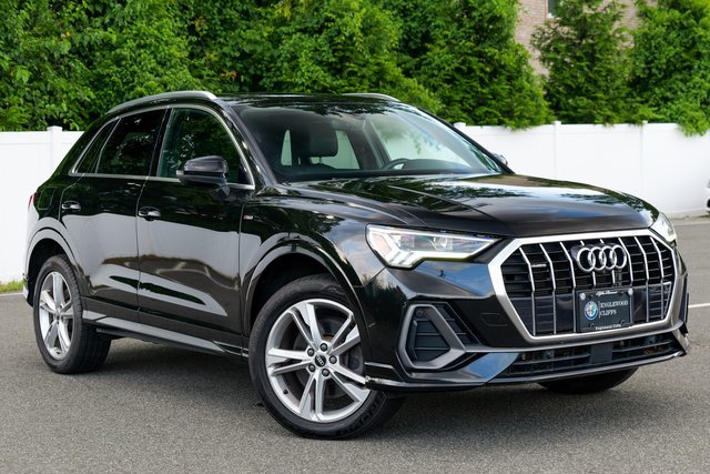 Used 2022 Audi Q3 2.0T Premium Plus w/ Premium Plus Package