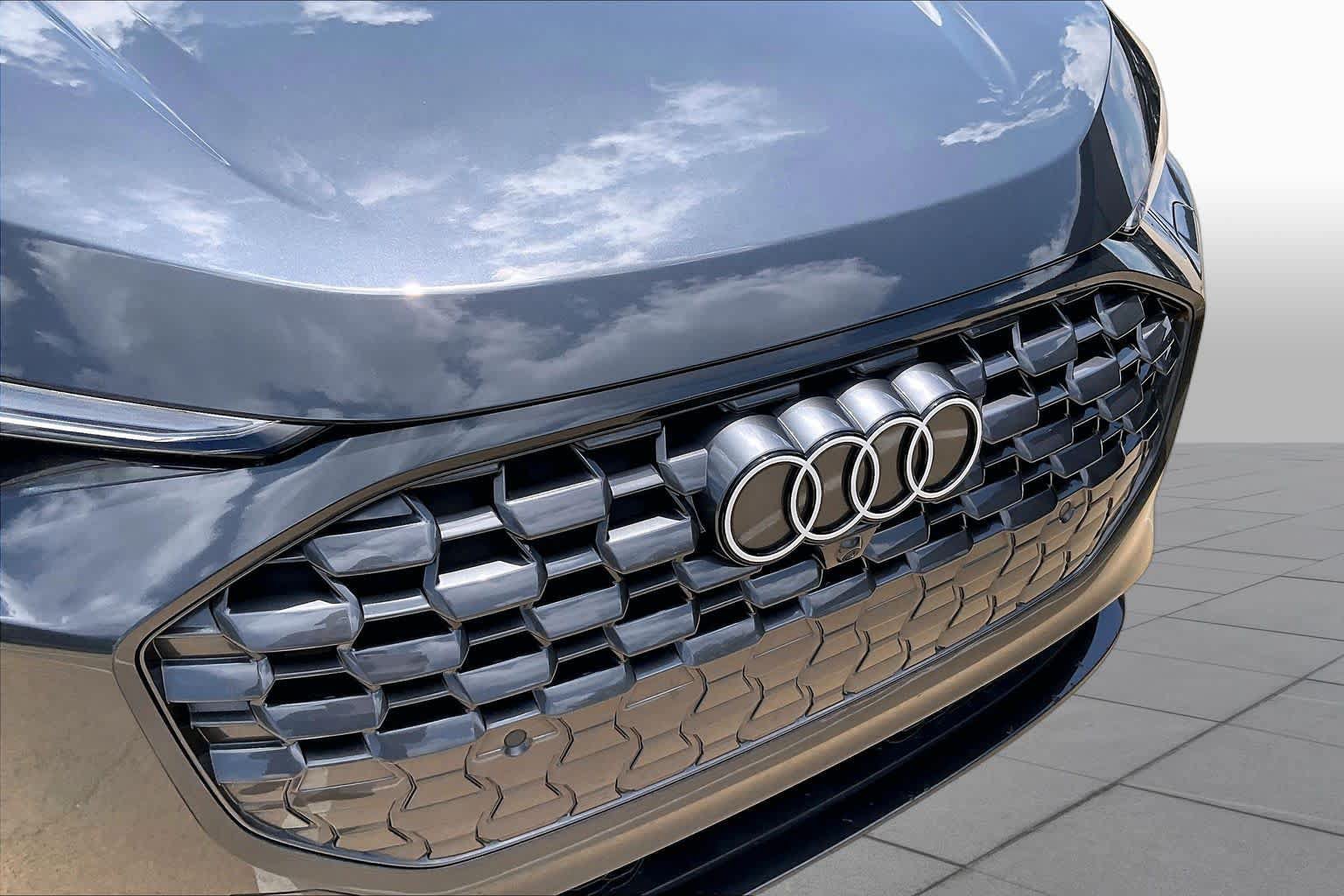 Used 2025 Audi Q5 Prestige AWD/4WD image 30