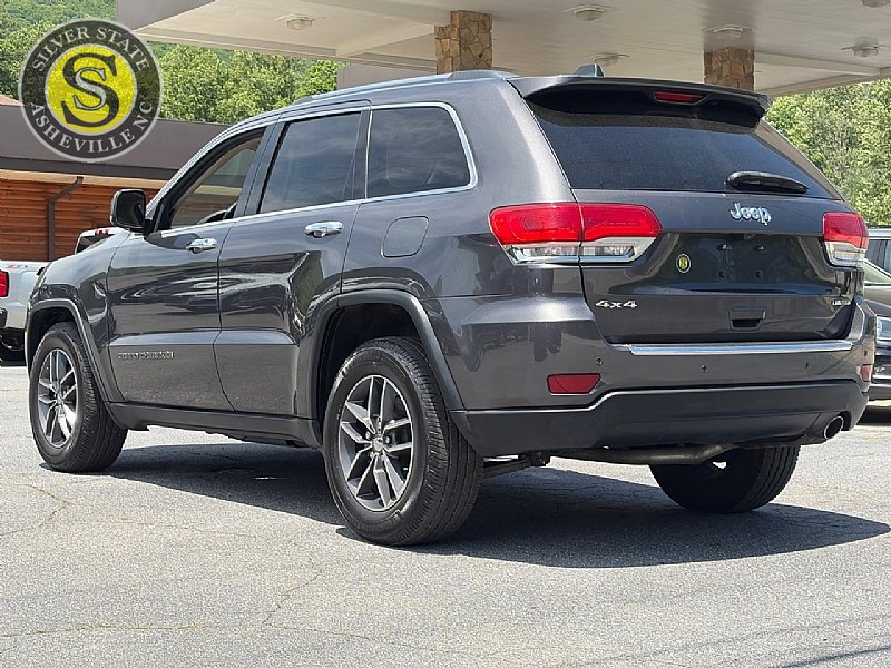 Used 2017 Jeep Grand Cherokee Limited AWD/4WD image 4
