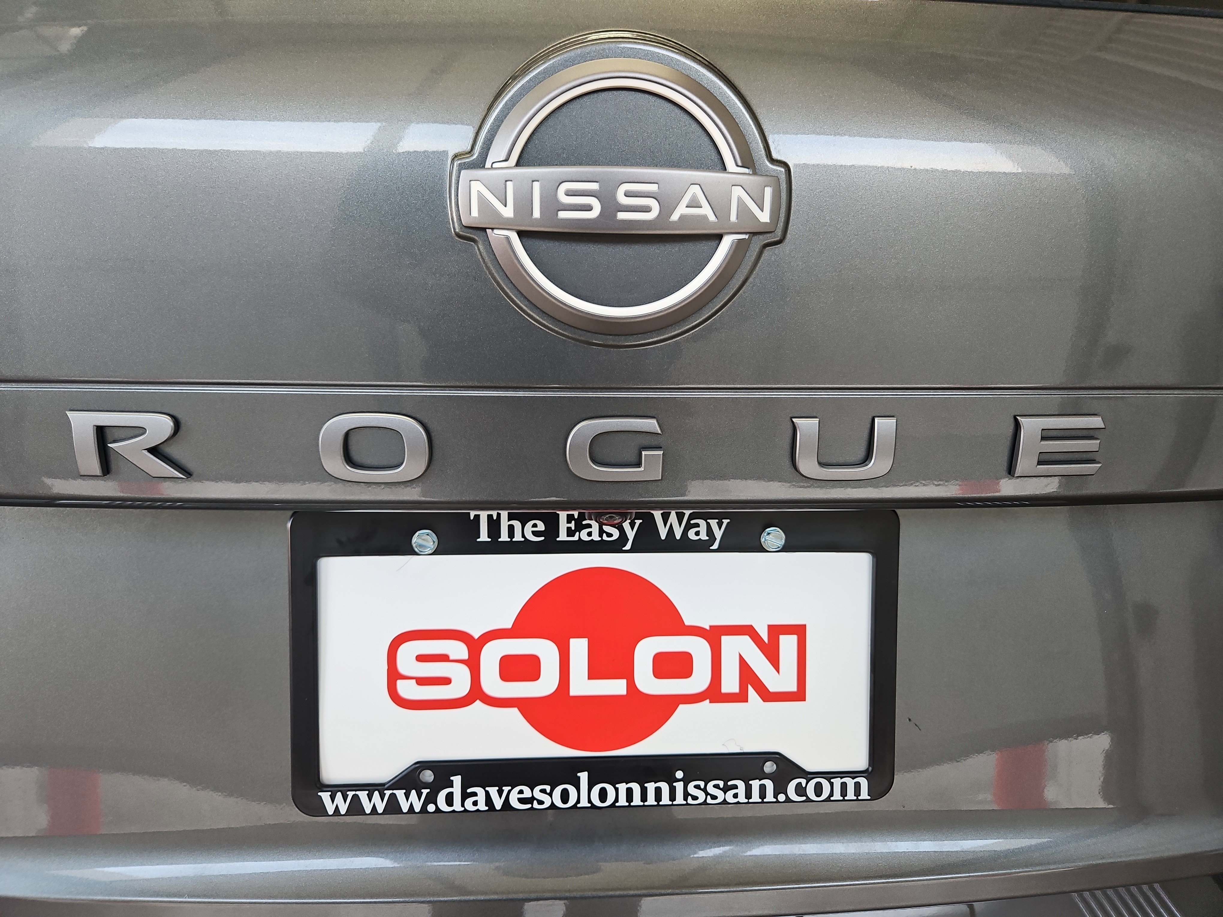 Used 2024 Nissan Rogue S image 28
