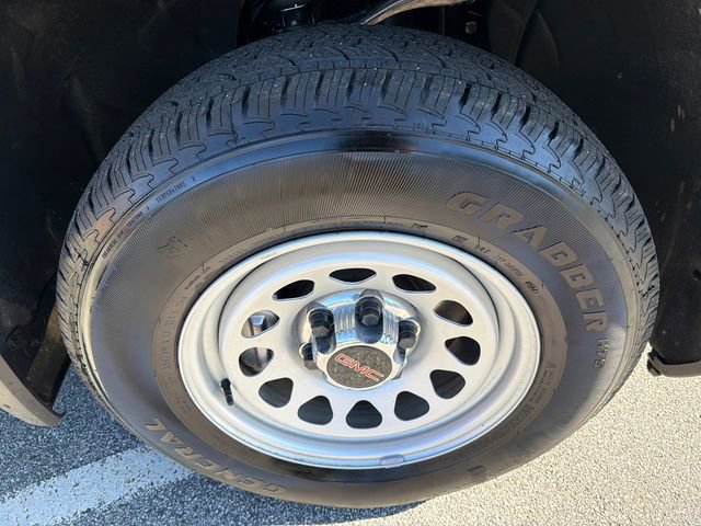 Certified 2025 GMC Sierra 1500 Pro w/ Pro Value Package image 12