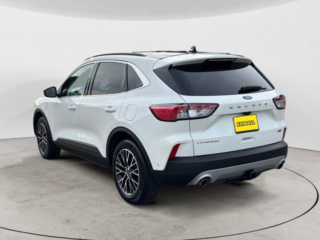 Used 2021 Ford Escape Titanium w/ Titanium Premium Package FWD image 3