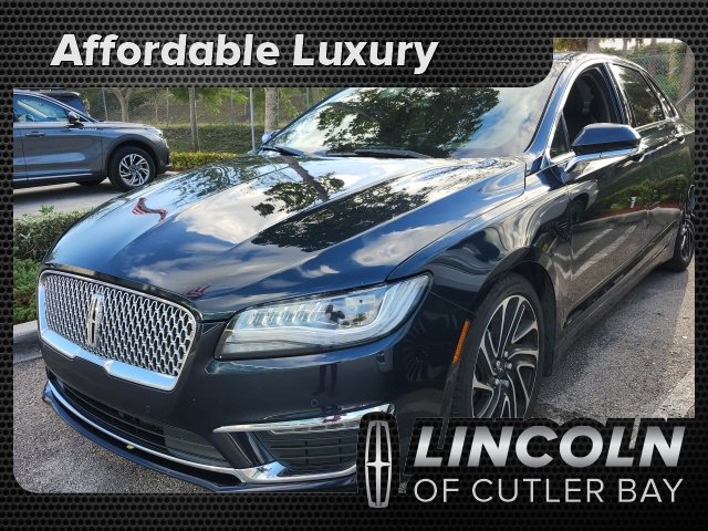 Used 2020 Lincoln MKZ Reserve image 1