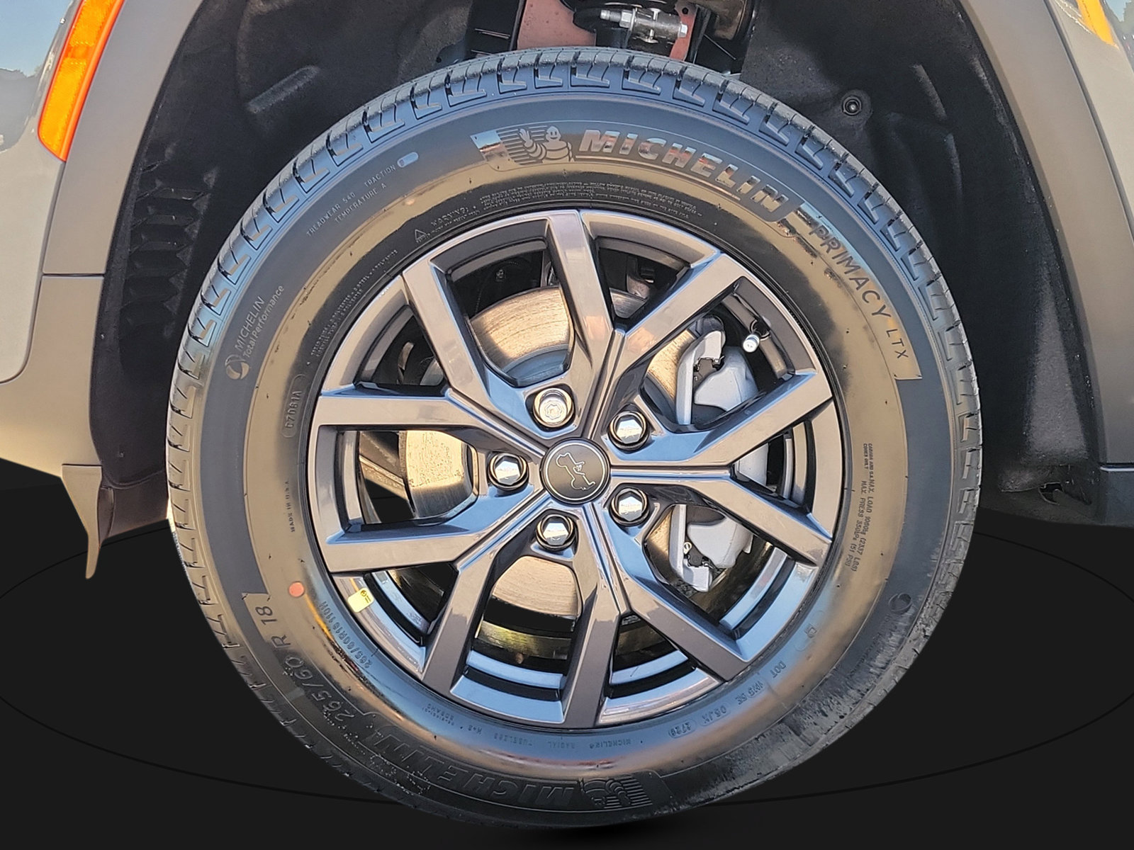 New 2027 Jeep Grand Cherokee Altitude RWD image 9