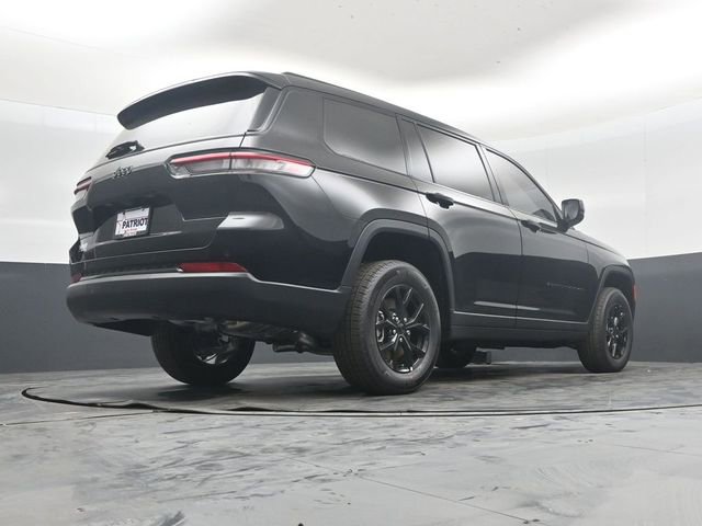 New 2025 Jeep Grand Cherokee L Altitude image 42