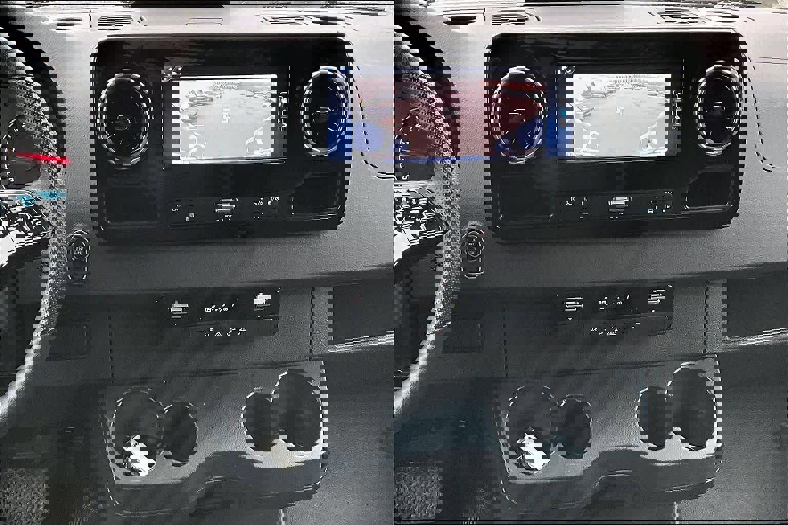 Used 2025 Mercedes-Benz Sprinter 2500 image 7