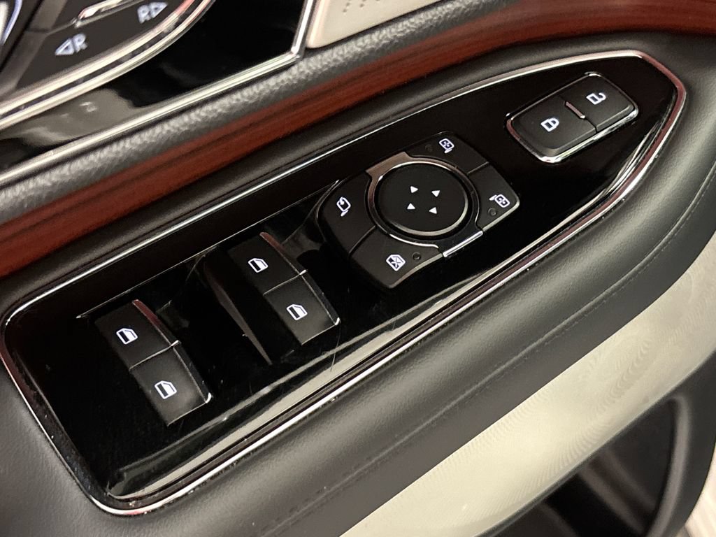 Used 2022 Lincoln Navigator Reserve AWD/4WD image 27
