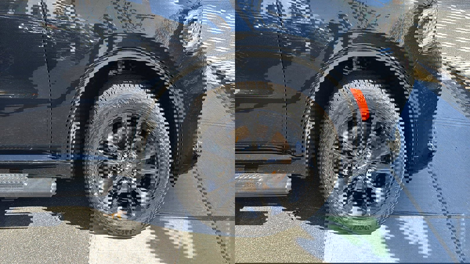 Certified 2022 Dodge Durango SXT w/ Blacktop Package image 8