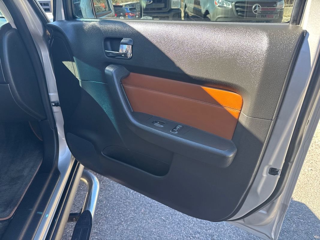 Used 2006 HUMMER H3 image 18