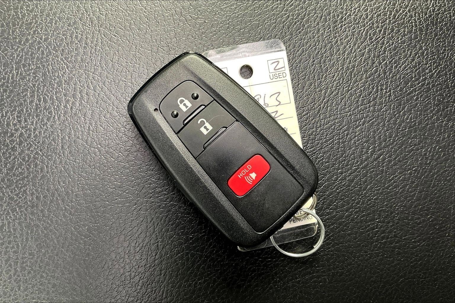 Used 2022 Toyota 4Runner Limited image 24