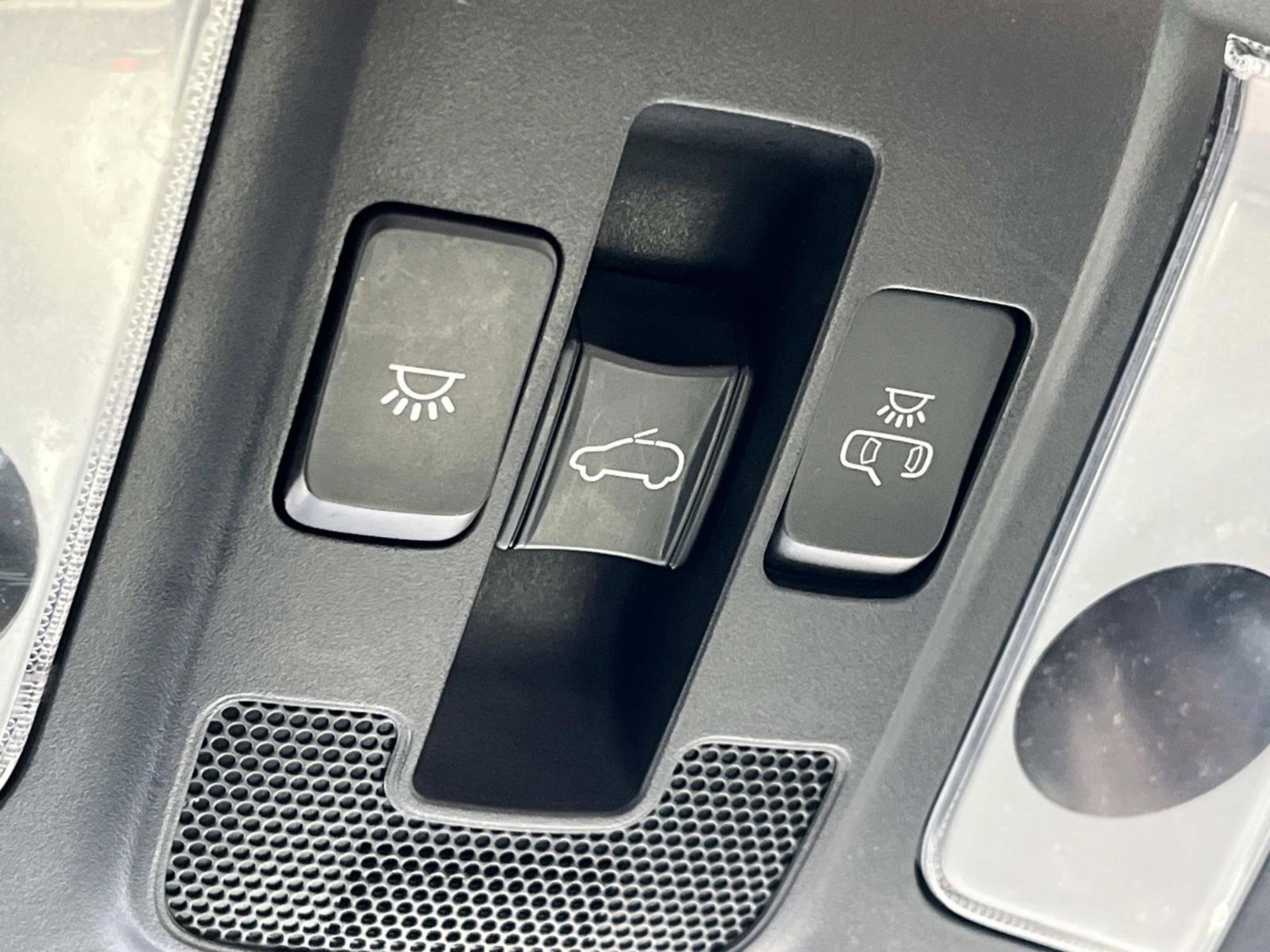 Used 2022 Kia Sportage Nightfall Edition w/ Nighfall AWD Premium Package image 38