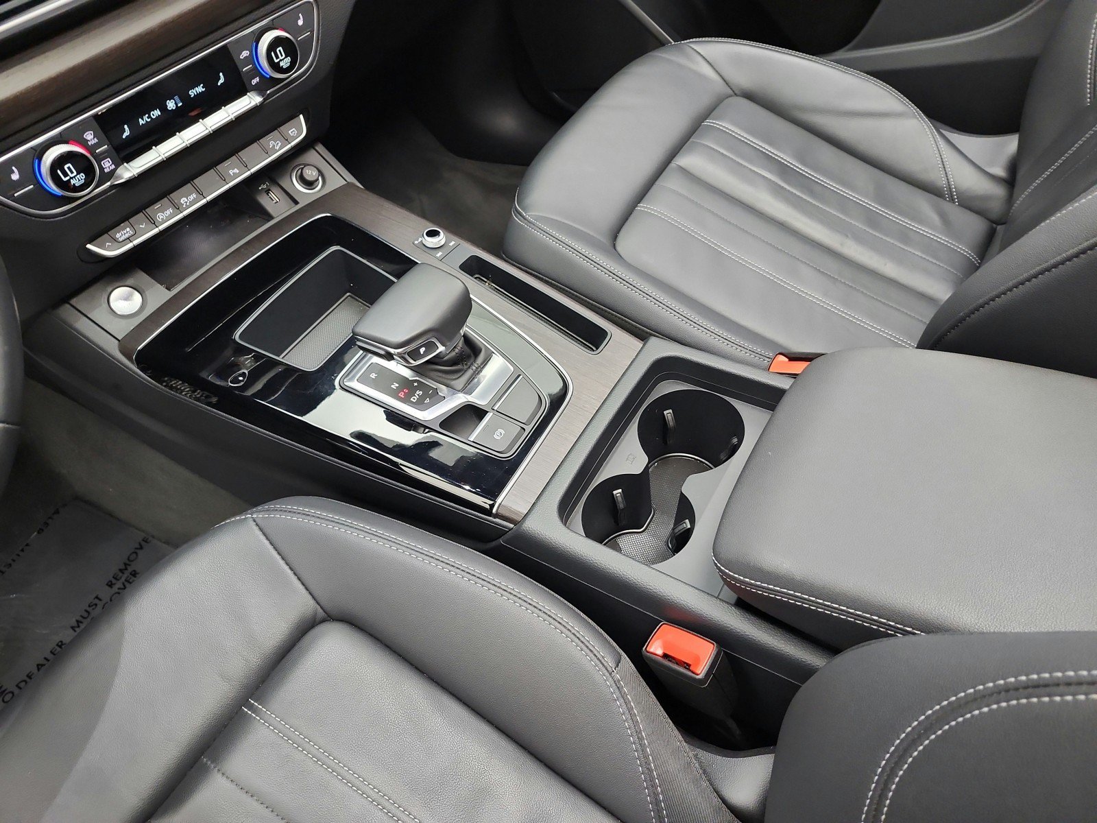 Used 2023 Audi Q5 2.0T Premium w/ Convenience Package AWD/4WD image 11