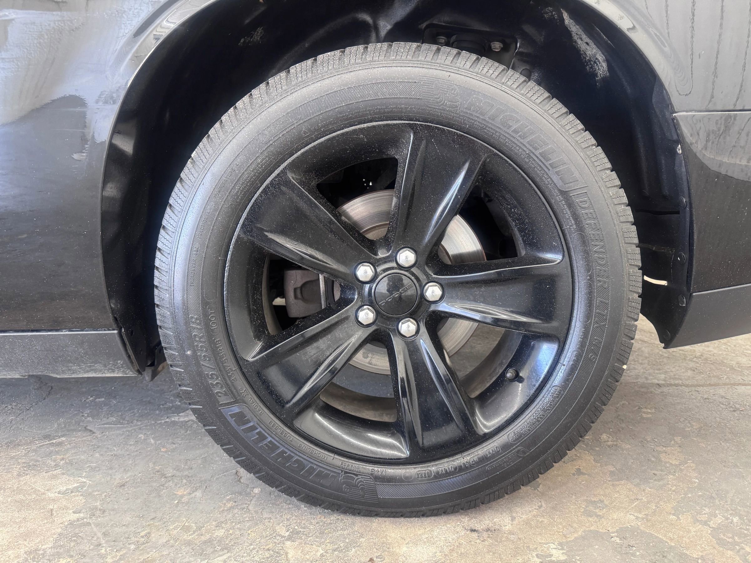 Used 2016 Dodge Challenger SXT RWD image 13