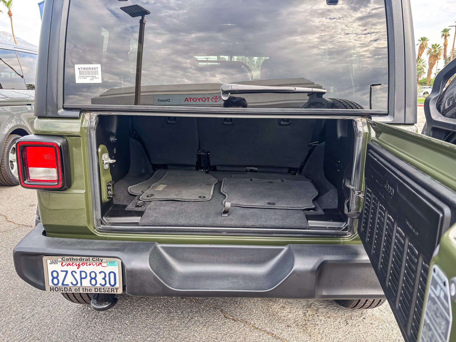 Used 2021 Jeep Wrangler Unlimited Sport AWD/4WD image 13