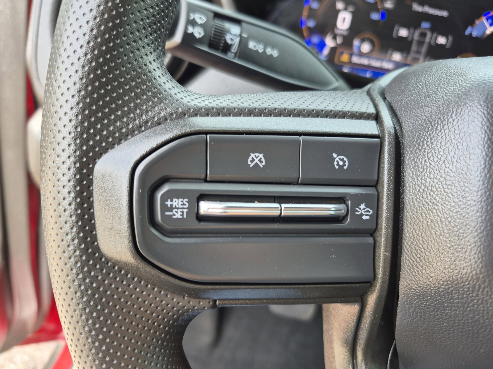 Used 2024 Chevrolet Colorado Trail Boss w/ Advanced Trailering Package image 24