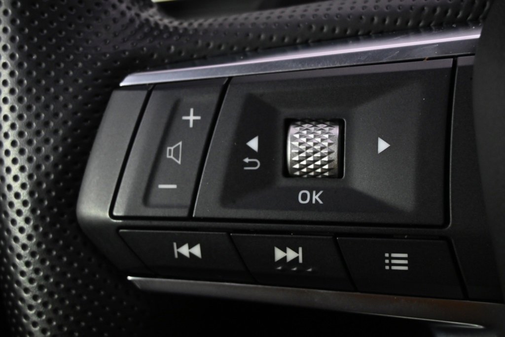 Used 2022 Mitsubishi Outlander SEL image 31