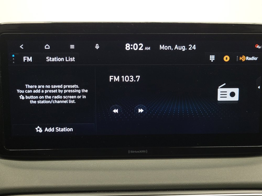 Used 2023 Hyundai Santa Fe SEL AWD/4WD image 25