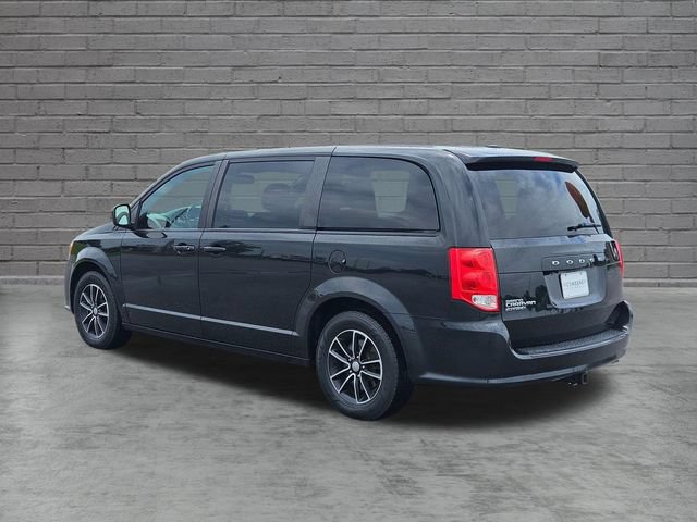 Used 2019 Dodge Grand Caravan SE FWD image 3