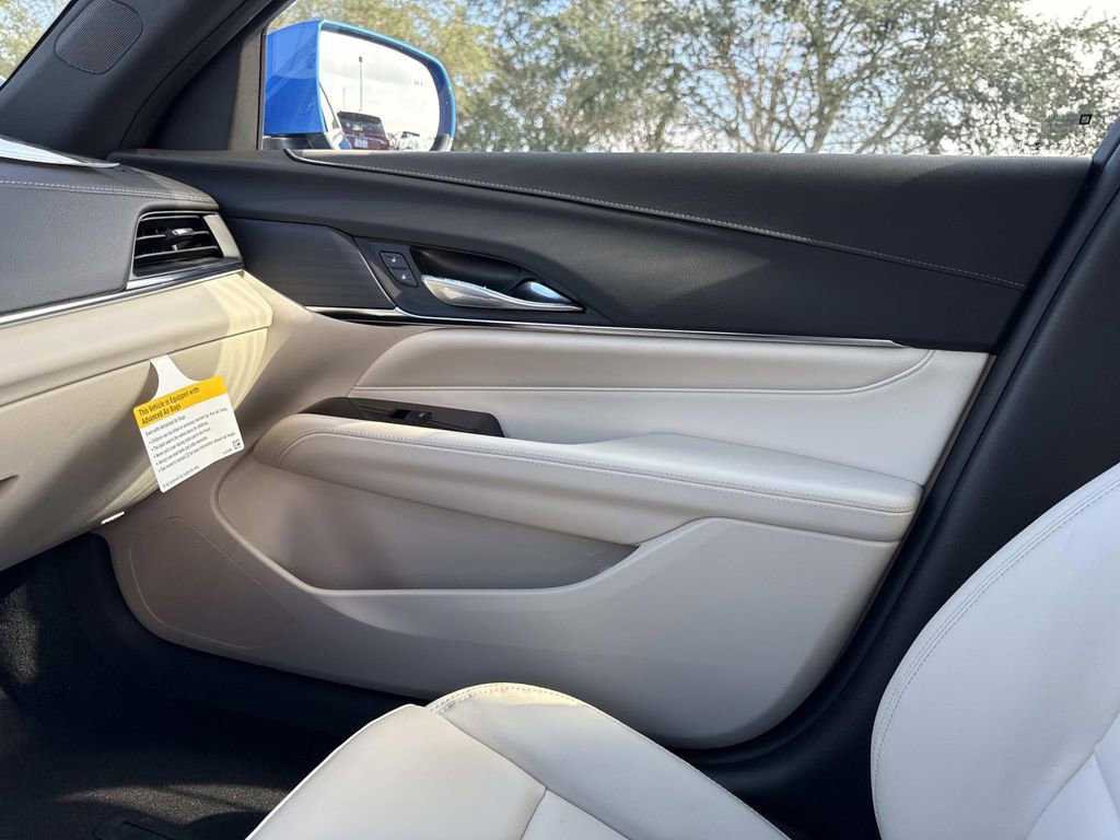 New 2026 Cadillac CT4 Luxury image 21
