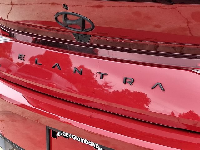Certified 2023 Hyundai Elantra SEL w/ Convenience Package FWD image 31