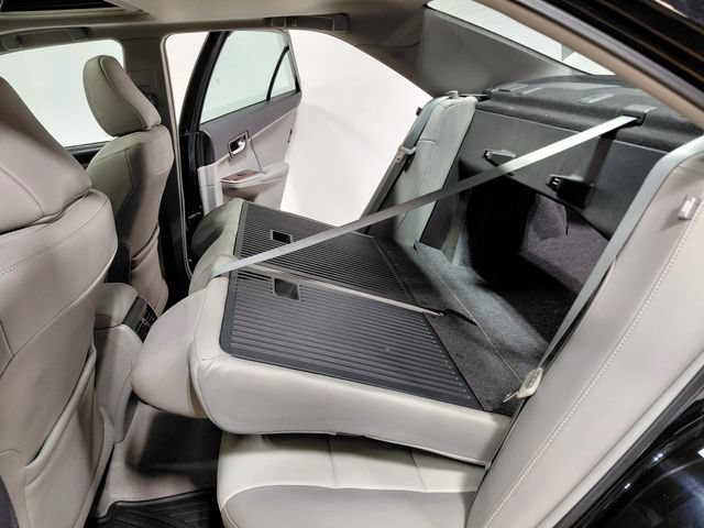 Used 2012 Toyota Camry XLE FWD image 8