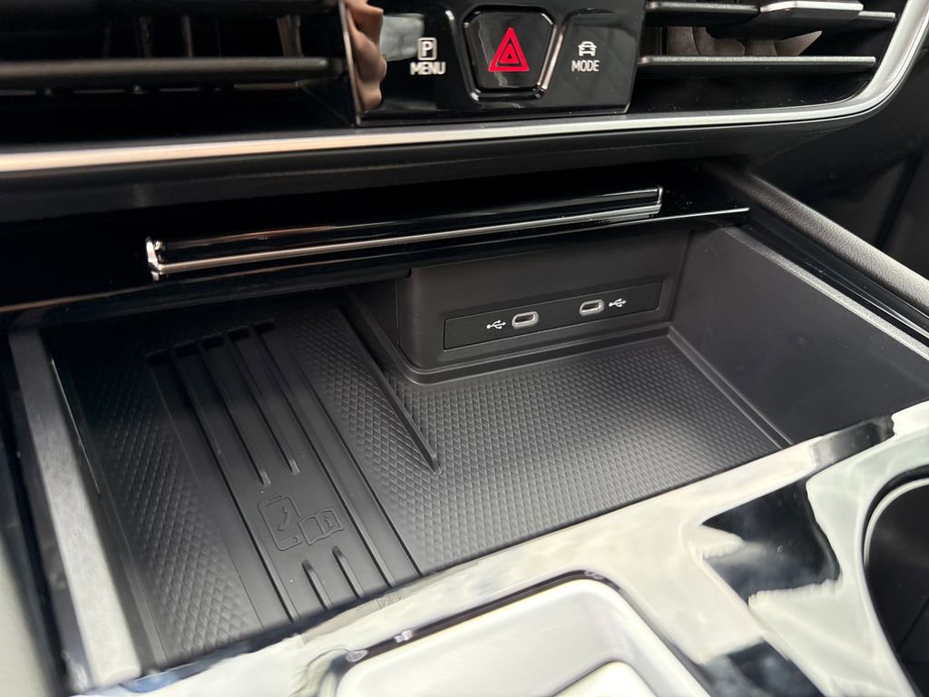 New 2026 Volkswagen Atlas Cross Sport SEL Premium R-Line image 12