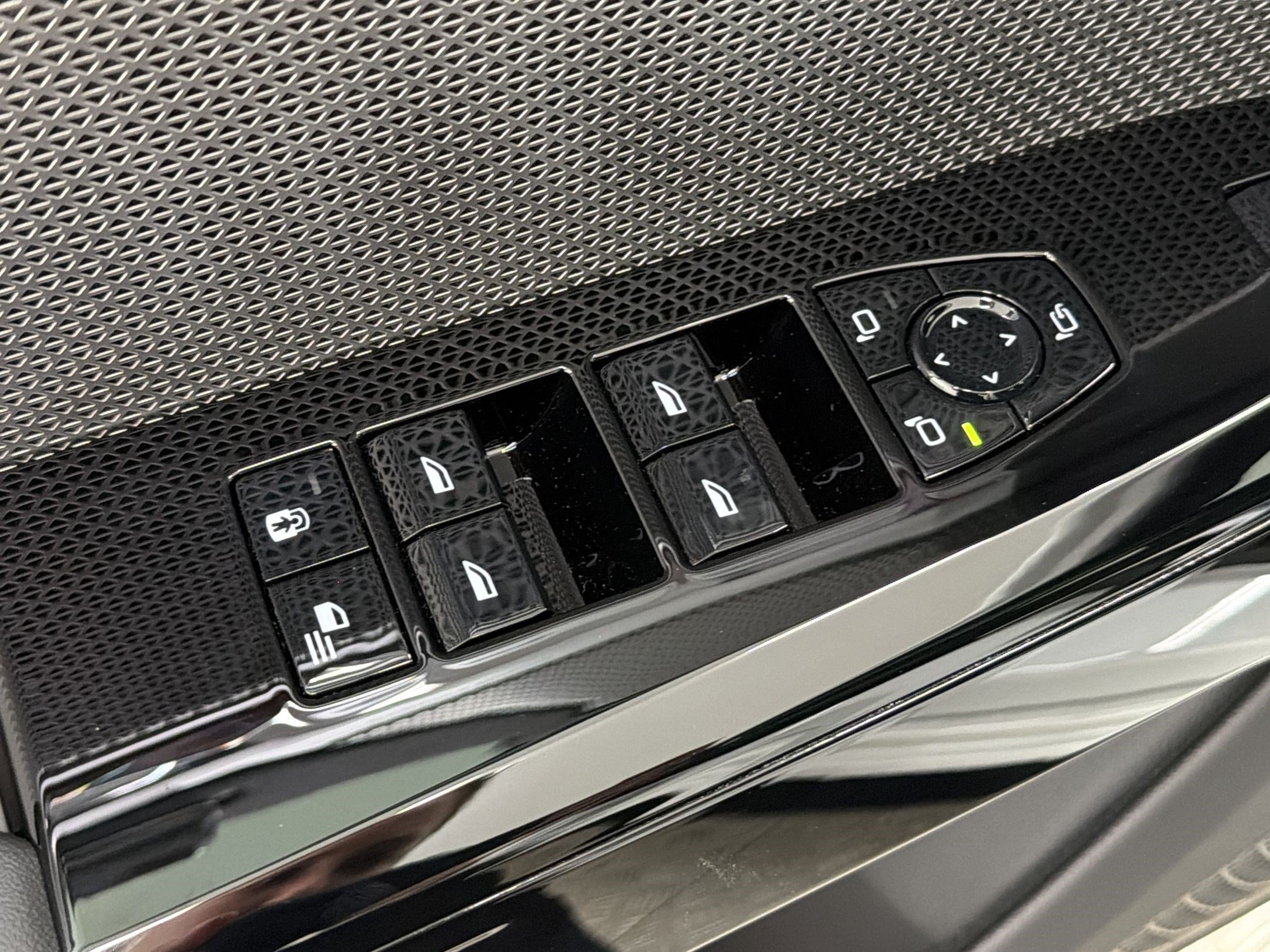 New 2026 BMW 740i xDrive AWD/4WD image 23