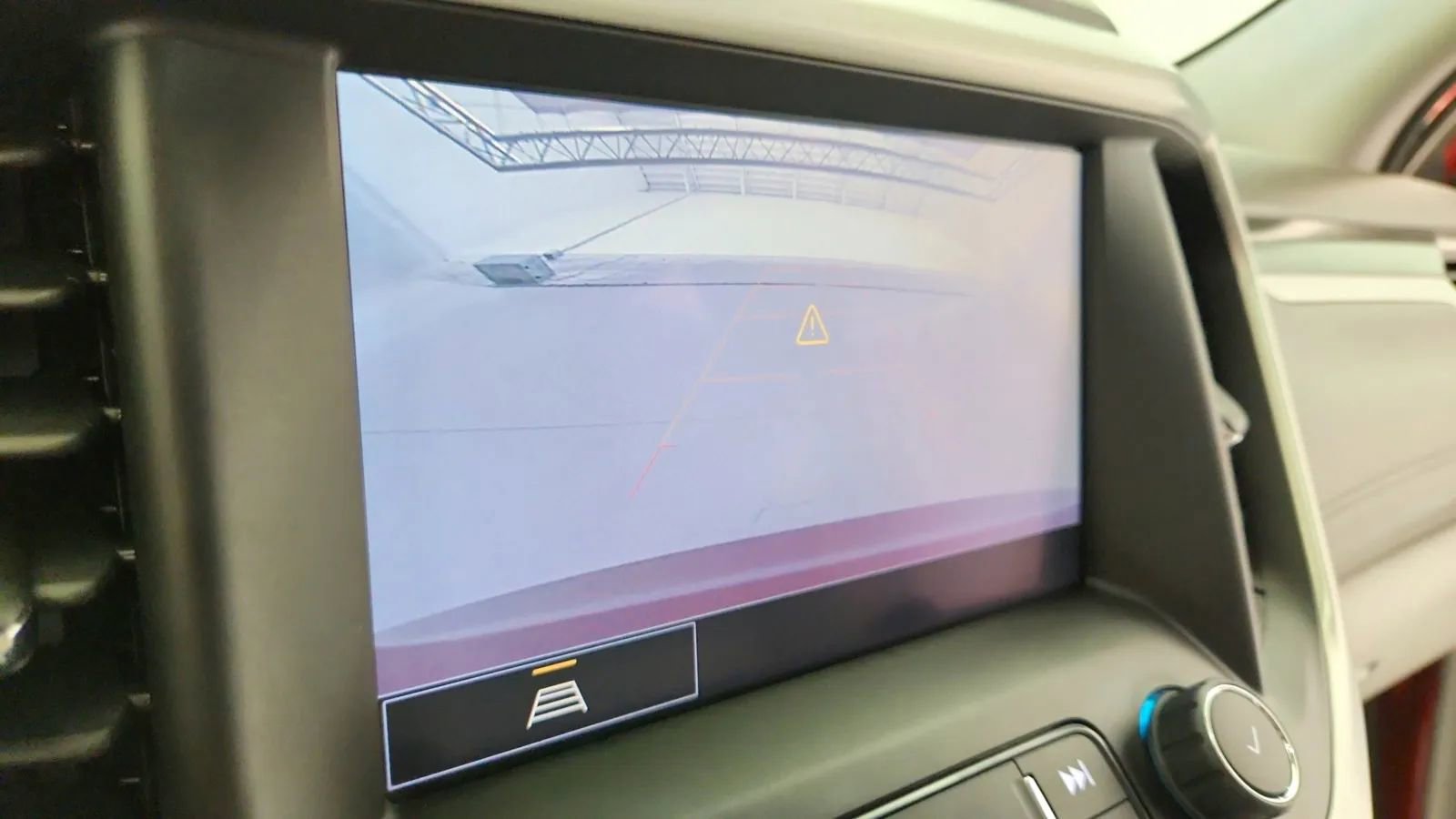 Used 2023 GMC Acadia SLT image 28