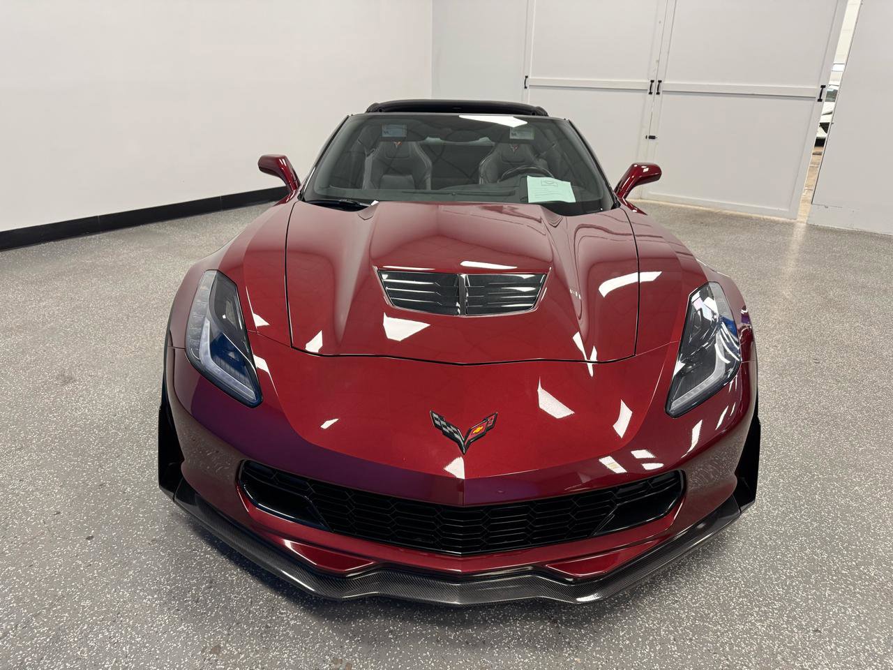 Used 2017 Chevrolet Corvette Z06 w/ Chrome Badge Package RWD image 24