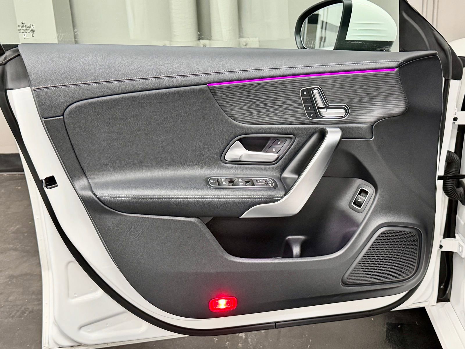 Used 2023 Mercedes-Benz CLA 250 image 19