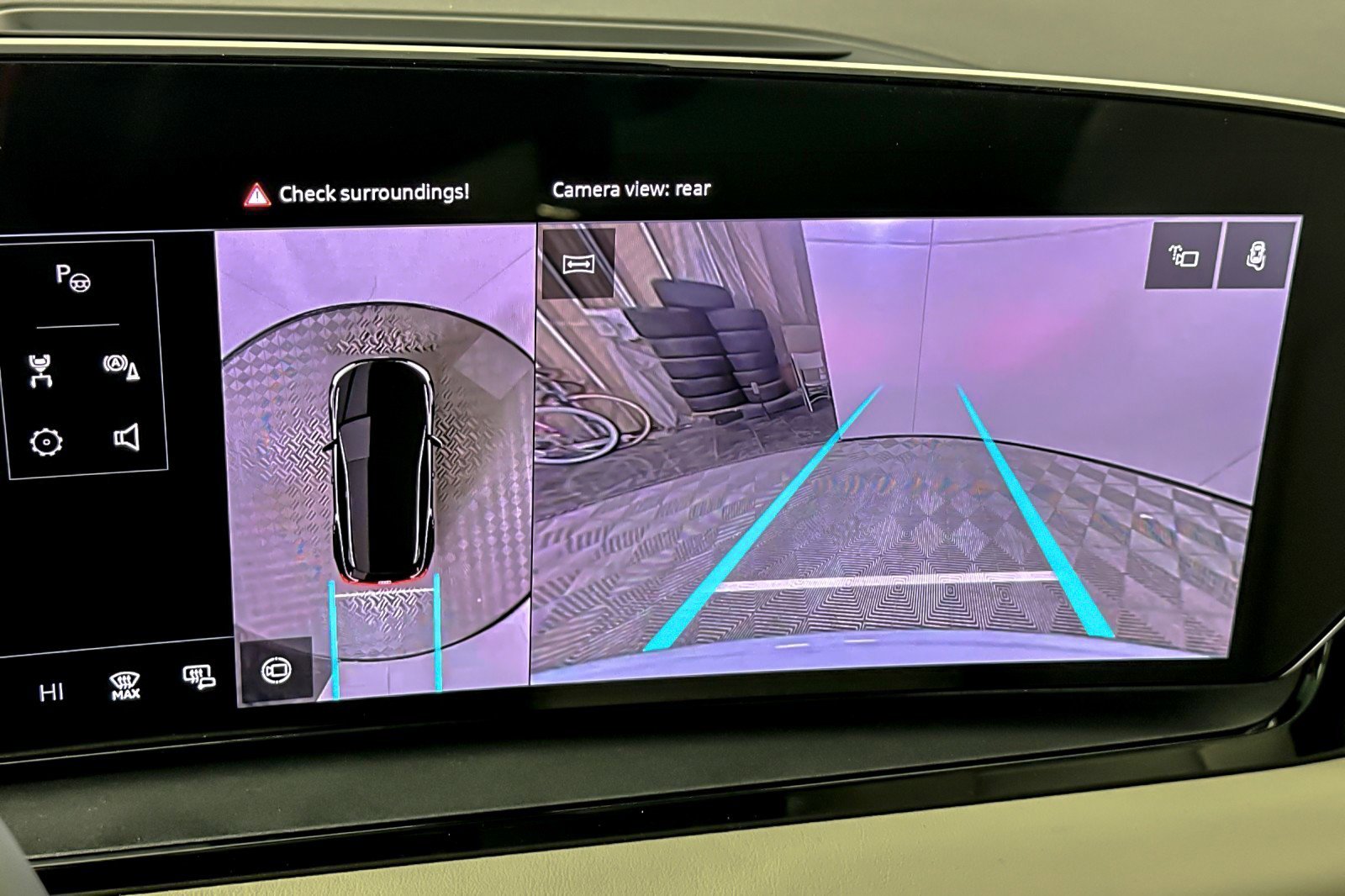 New 2025 Audi Q6 e-tron Premium image 19