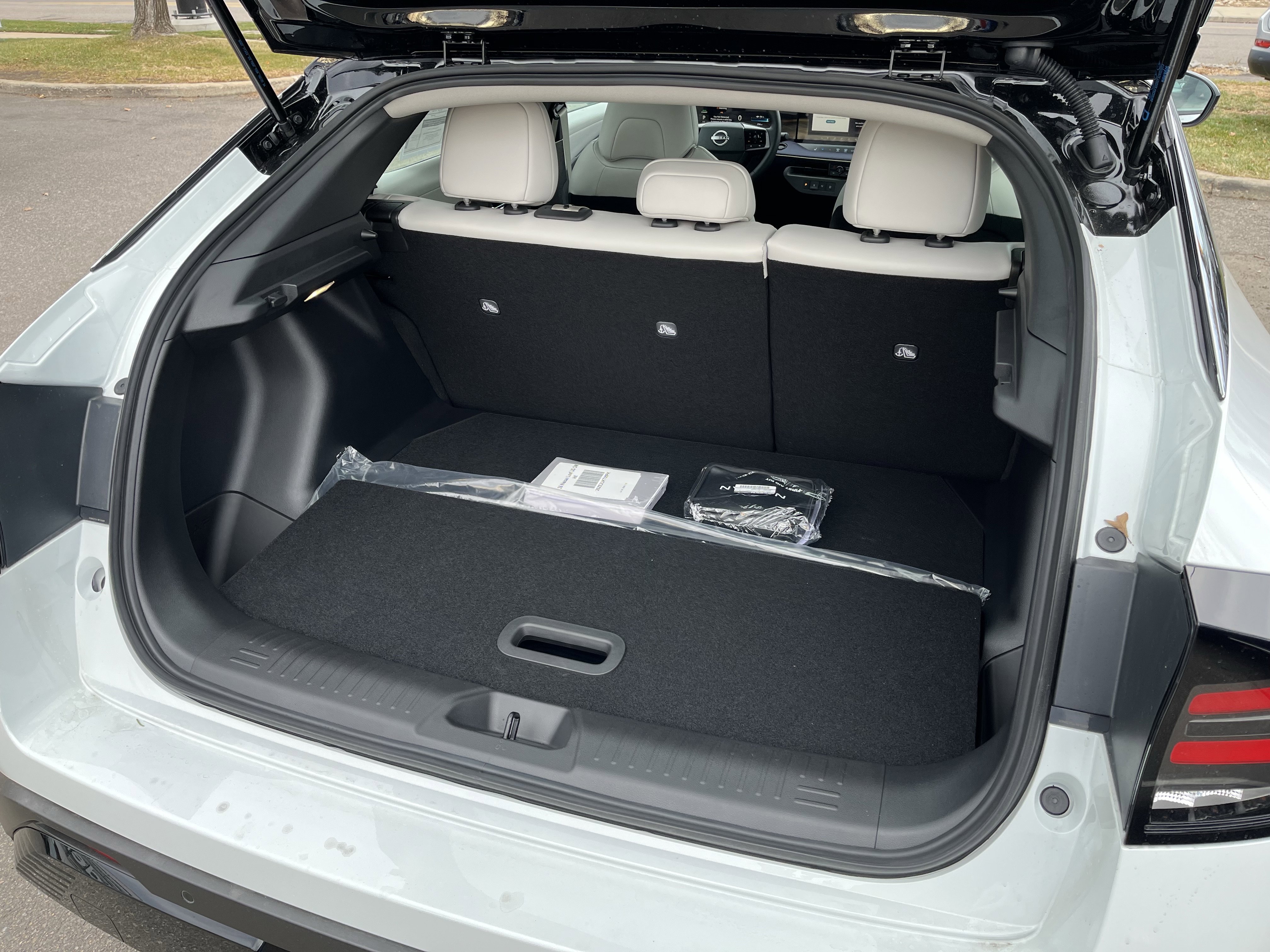 New 2026 Nissan Leaf SV+ w/ Floor Mat Package (SV+) image 29