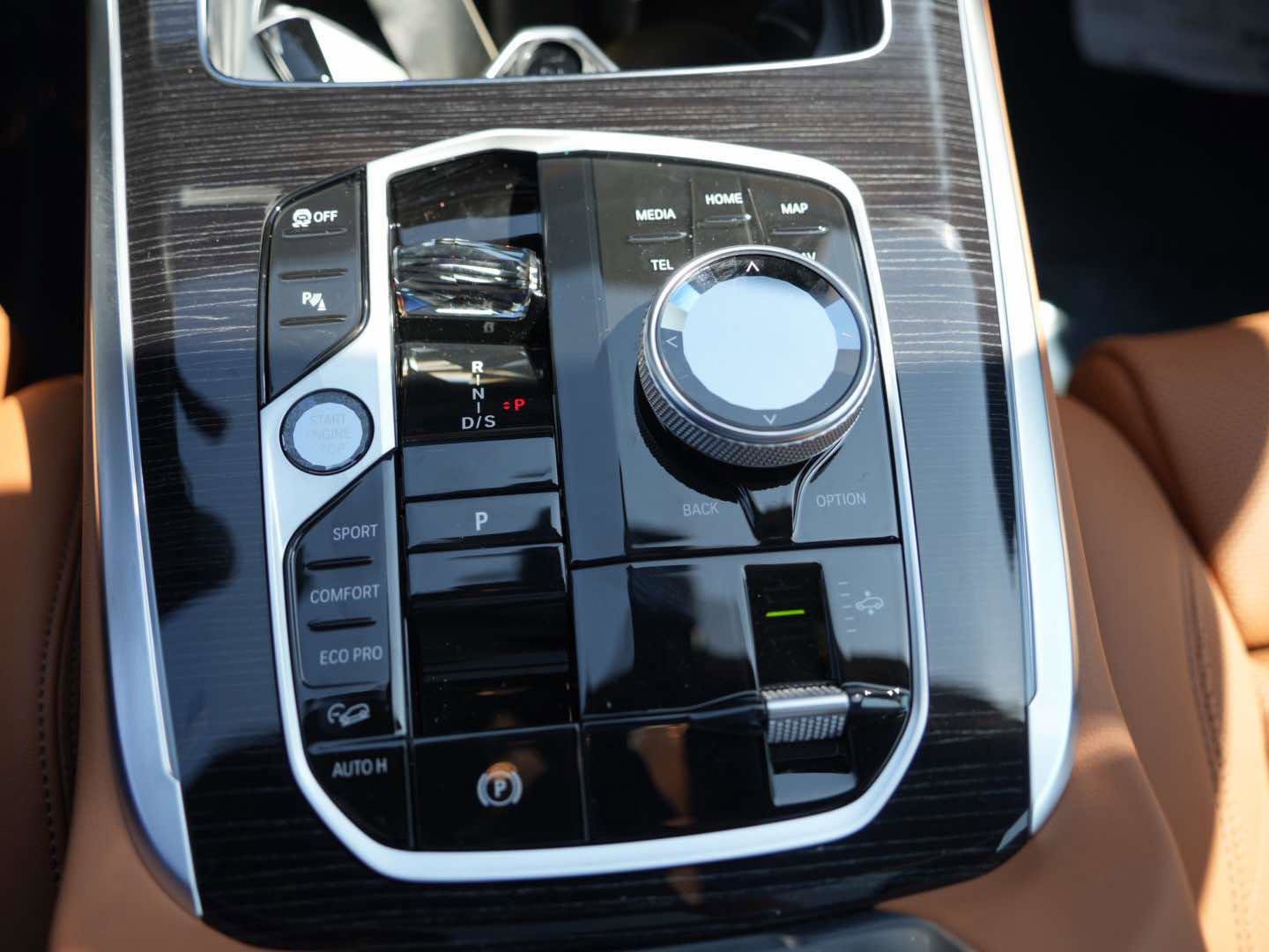 New 2026 BMW X7 xDrive40i image 19
