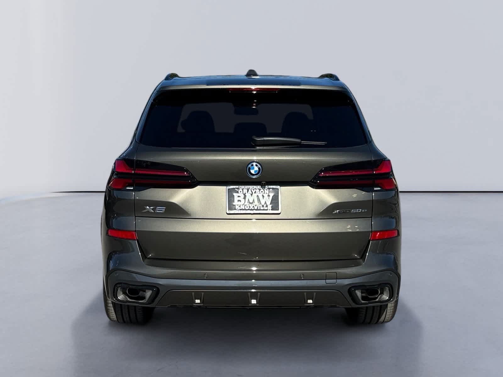 New 2026 BMW X5 xDrive50e w/ Executive Package AWD/4WD image 4