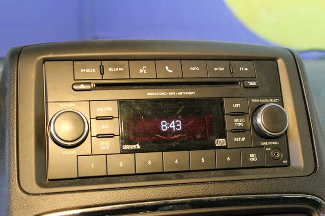 Used 2012 Dodge Grand Caravan SE FWD image 23