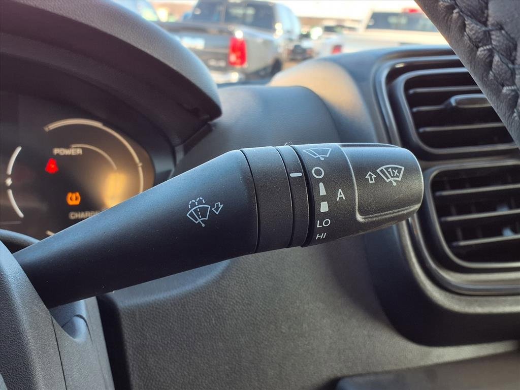 Used 2024 RAM ProMaster 3500 w/ Delivery Van Package image 21