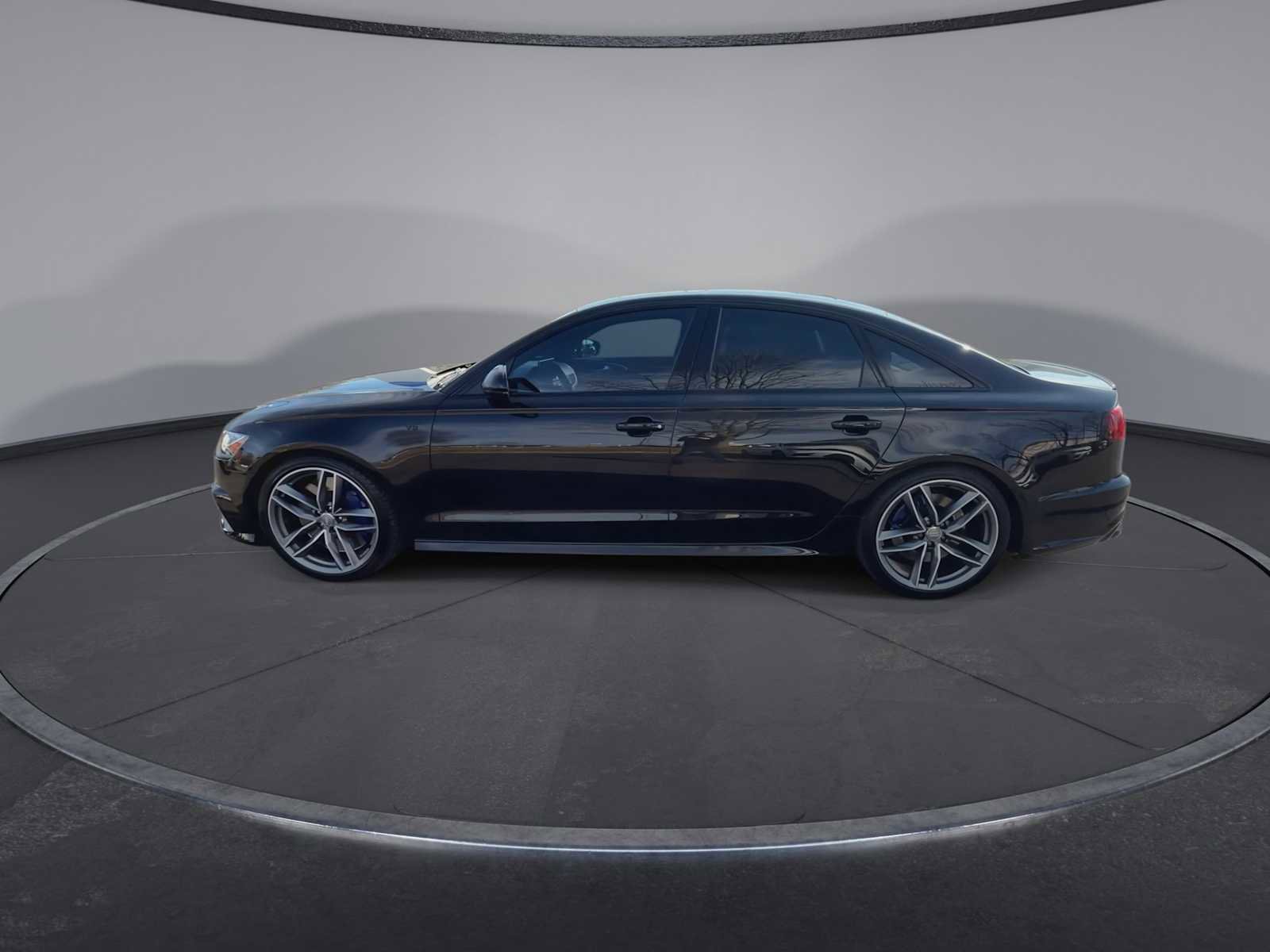 Used 2016 Audi S6 Prestige w/ Prestige Package image 5