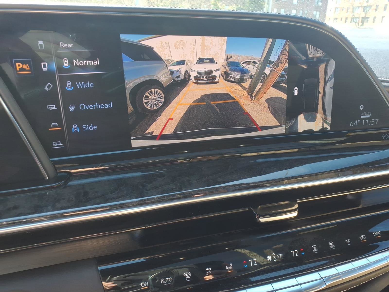 Used 2021 Cadillac Escalade ESV Premium Luxury w/ Performance Package image 19