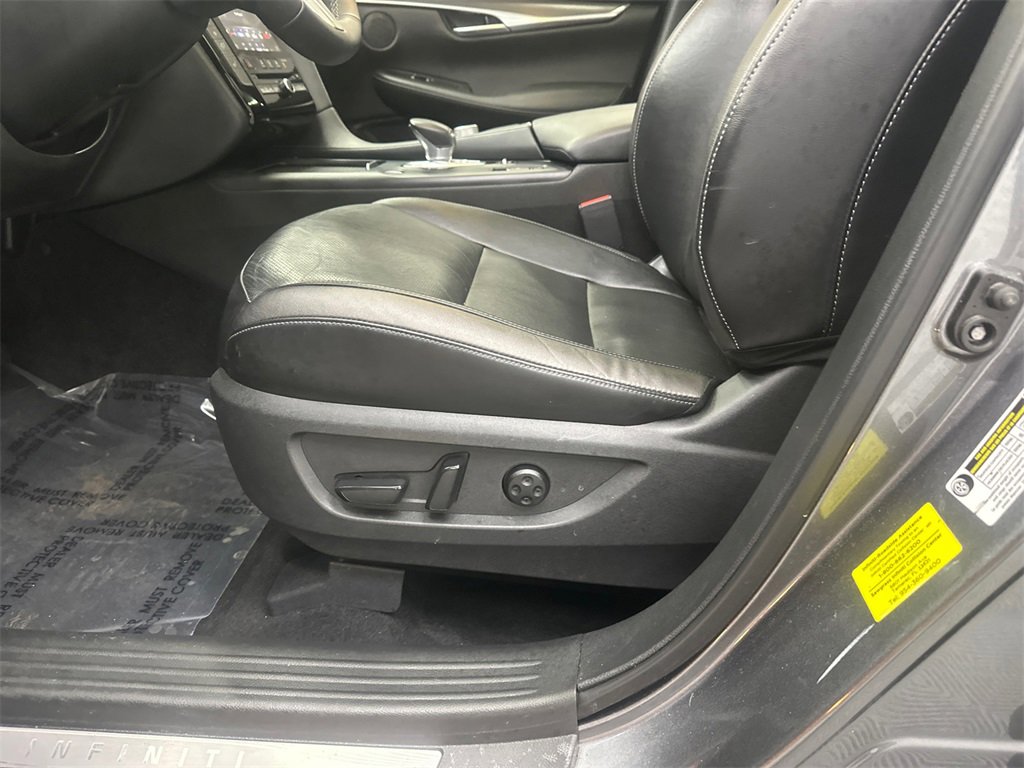 Used 2022 INFINITI QX50 Luxe image 10